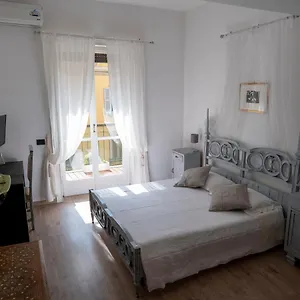 Beautiful Floral On Navigli Appartement Milan